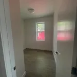 Rent 4 bedroom apartment of 650 m² in Staten Island