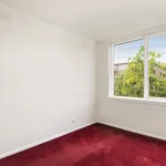 Rent 2 bedroom apartment in St Kilda