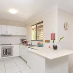 Rent 4 bedroom house in Burleigh Heads