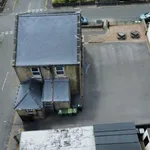 Rent 7 bedroom house in Kirklees