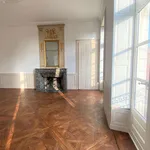 Rent 5 bedroom apartment of 140 m² in Nantes