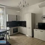 Rent 3 bedroom apartment of 90 m² in Milan