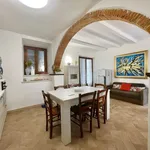 Rent 3 bedroom apartment of 70 m² in Pietrasanta