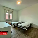 Rent 3 bedroom apartment of 90 m² in ferrara