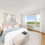 Rent 3 bedroom apartment of 173 m² in New York