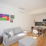 Rent 1 bedroom apartment of 52 m² in Porto