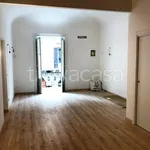 Affitto 3 camera appartamento di 75 m² in Palermo