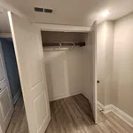 Rent 3 bedroom house in Toronto