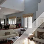 Rent 6 bedroom house of 351 m² in Κηφισιά