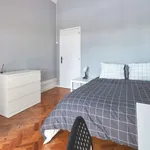 Rent a room in lisbon