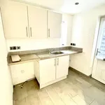 Rent 5 bedroom house in West Midlands