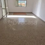 Affitto 5 camera appartamento di 120 m² in Lamezia Terme