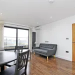 Rent 2 bedroom flat in  London