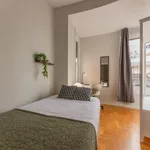 Rent 8 bedroom apartment in Valencia