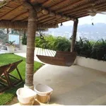 Rent 5 bedroom house of 1500 m² in Guerrero