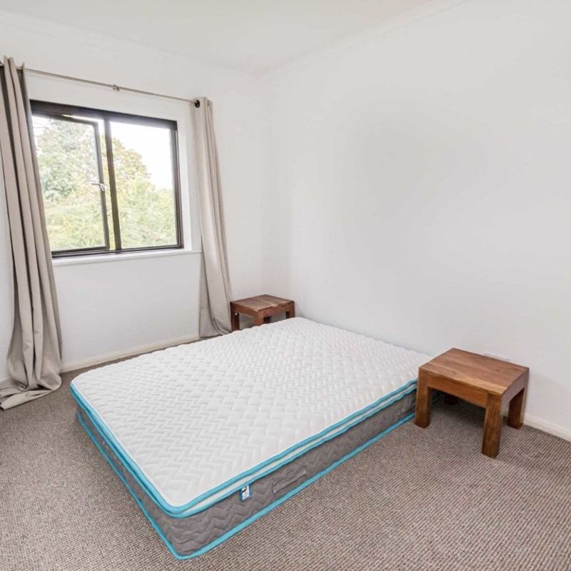 apartment for rent in Oldfield Road Hampton, TW12 Hurst Park