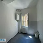 Affitto 3 camera appartamento di 90 m² in Bologna