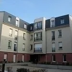 Rent 3 bedroom apartment of 67 m² in COMPIEGNE