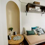 Rent 1 bedroom apartment of 22 m² in Paris