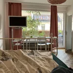 Miete 2 Schlafzimmer haus von 27 m² in Cologne