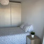 Rent 1 bedroom apartment of 40 m² in lisbon