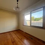 Rent 3 bedroom apartment in Clayton South