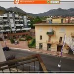 Affitto 4 camera appartamento di 90 m² in Formia