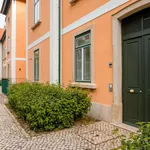 Rent 2 bedroom apartment of 51 m² in Lisbon