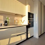 Rent 3 bedroom apartment of 92 m² in Bucharest