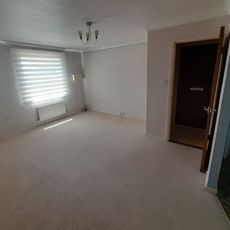 Flat to rent in St Nazaire Road, Chelmsford CM1