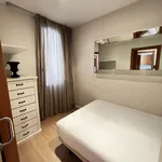 Alquilo 2 dormitorio apartamento de 700 m² en Barcelona