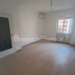 Rent 2 bedroom apartment of 55 m² in Milan