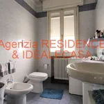 Rent 3 bedroom apartment of 90 m² in Padova