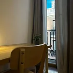 Rent a room of 160 m² in Madrid