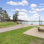 Rent 2 bedroom apartment in Dee Why