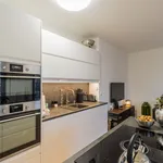 Miete 2 Schlafzimmer wohnung von 69 m² in Berlin