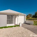 Rent 3 bedroom house in  East Cannington WA 6107                        