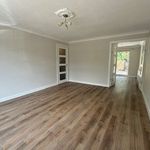 Rent 4 bedroom house in South East England