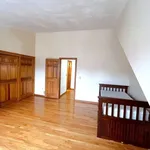 Rent 2 bedroom apartment of 138 m² in Quincy