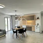 Najam 2 spavaće sobe stan od 65 m² u Split