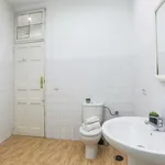 Alquilar 5 dormitorio apartamento en Madrid