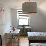 Miete 4 Schlafzimmer wohnung von 50 m² in Kaiserslautern