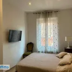 Rent 3 bedroom apartment of 60 m² in Modena