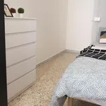 Rent 6 bedroom apartment in Naples