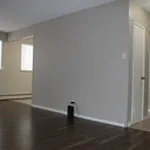 Appartement de 731 m² avec 2 chambre(s) en location à Edmonton