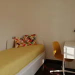 Rent 6 bedroom apartment in Lisbon