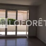 Rent 3 bedroom apartment of 57 m² in Marseille