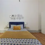 Rent a room in lisbon