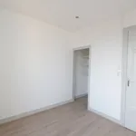 Appartement de 78 m² avec 4 chambre(s) en location à Saint-Étienne