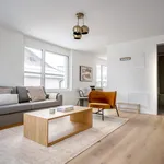 Rent 1 bedroom apartment of 560 m² in Zurich